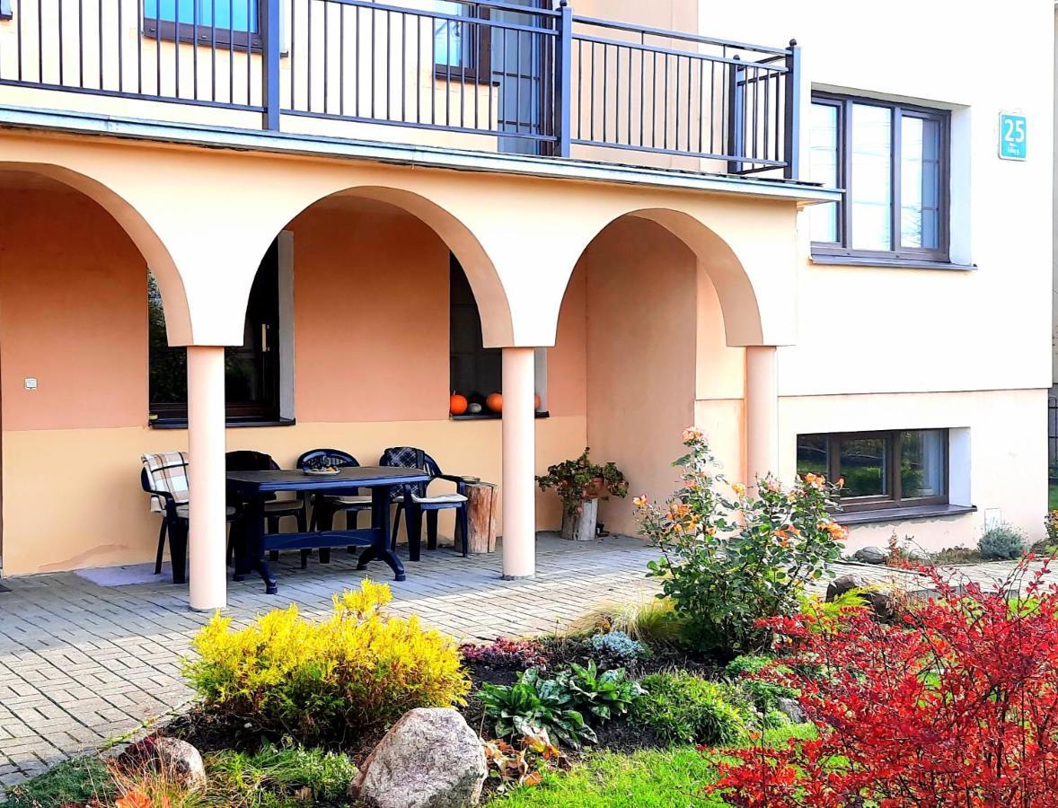 Seimos Bustas Homestay Šiauliai Екстериор снимка